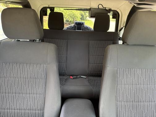 2011 Jeep Wrangler Sahara