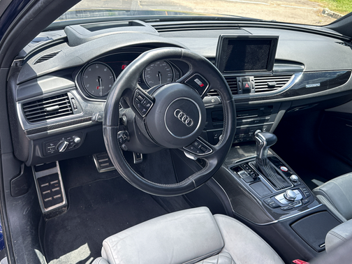 2013 Audi S6 4.0T Prestige