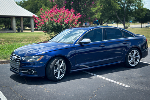 2013 Audi S6 4.0T Prestige