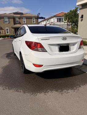 White 2013 Hyundai Accent GLS