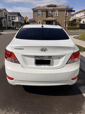 White 2013 Hyundai Accent GLS