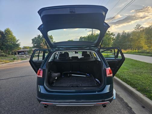 2018 Volkswagen Golf Alltrack TSI SE