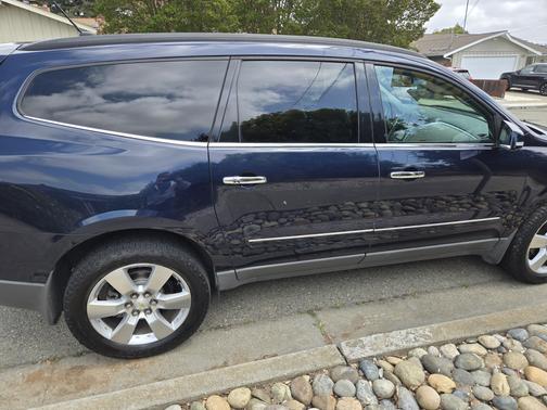 2012 Chevrolet Traverse LTZ