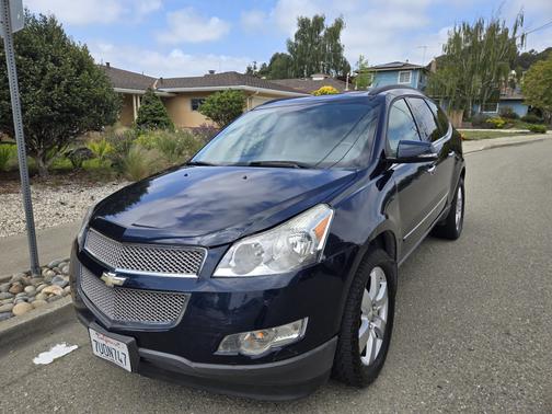 2012 Chevrolet Traverse LTZ