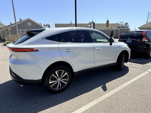 White 2021 Toyota Venza LE