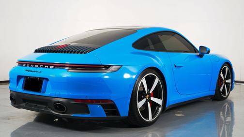 2022 Porsche 911 Carrera S