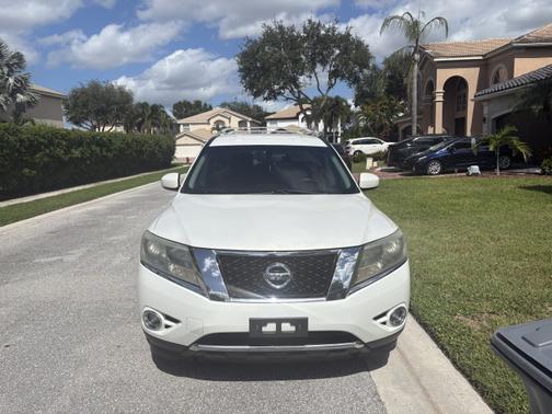 2014 Nissan Pathfinder SL