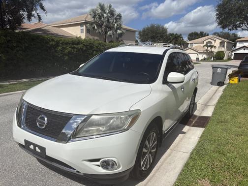2014 Nissan Pathfinder SL