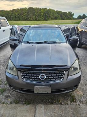 Gray 2005 Nissan Altima 2.5 SL