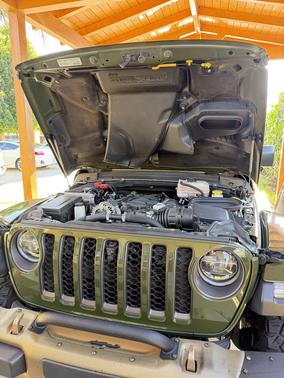 Green 2022 Jeep Wrangler Unlimited Rubicon 392