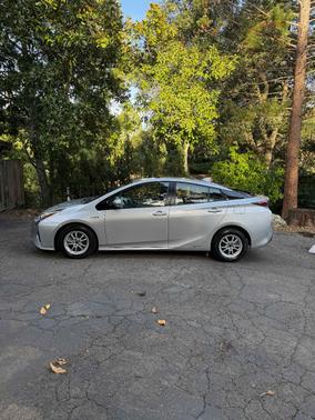 2016 Toyota Prius Four