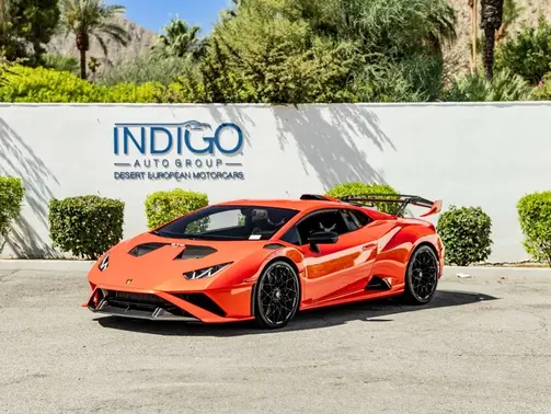 2023 Lamborghini Huracan STO Base