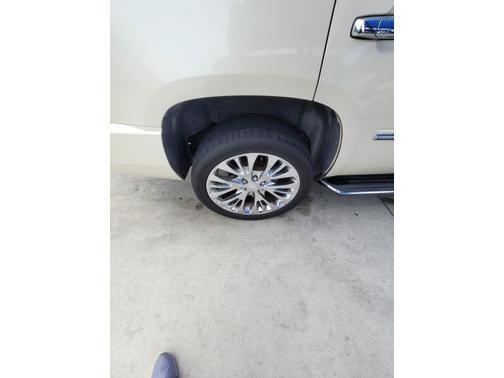 2007 Cadillac Escalade Base