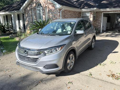 Gray 2021 Honda HR-V LX