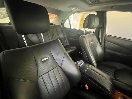 Black 2005 Mercedes-Benz S-Class S55 AMG