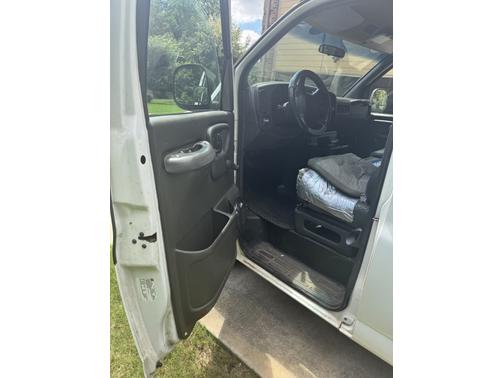2002 Chevrolet Express 1500 Cargo