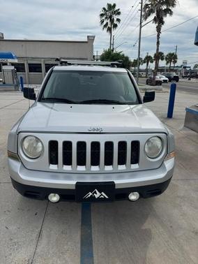 Silver 2012 Jeep Patriot Sport