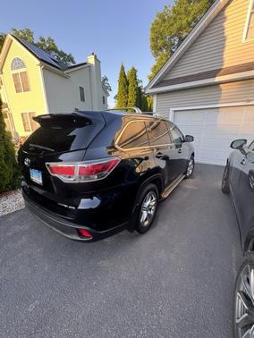 Black 2016 Toyota Highlander Limited