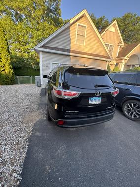 Black 2016 Toyota Highlander Limited