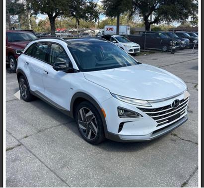 White 2019 Hyundai NEXO Limited