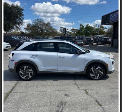 White 2019 Hyundai NEXO Limited