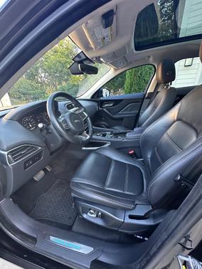 Black 2019 Jaguar F-PACE 30t Prestige