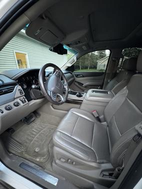 White 2016 GMC Yukon XL SLT