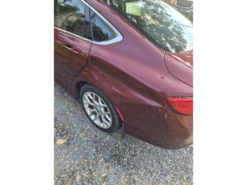 Red 2015 Chrysler 200 C