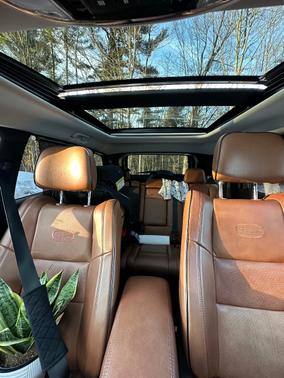 Black 2011 Jeep Grand Cherokee Overland