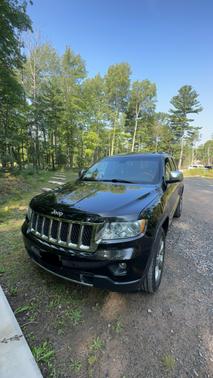 Black 2011 Jeep Grand Cherokee Overland