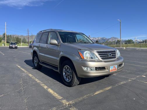 Beige 2004 Lexus GX 470 Base