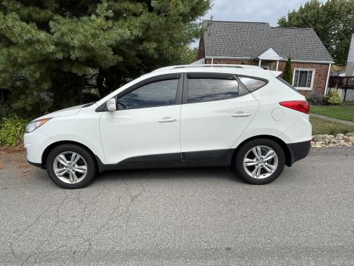 2012 Hyundai TUCSON GLS