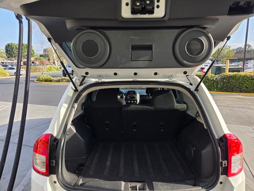 2011 Jeep Compass Sport