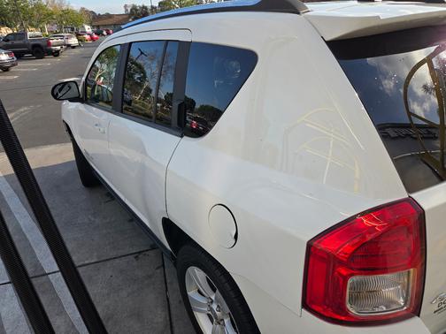 2011 Jeep Compass Sport