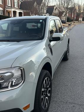 2023 Ford Maverick Lariat