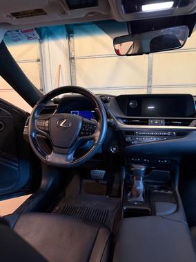 2019 Lexus ES 350 Luxury