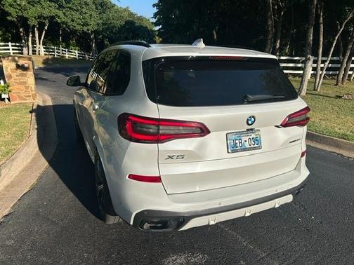 White 2020 BMW X5 xDrive40i