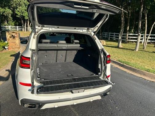 White 2020 BMW X5 xDrive40i