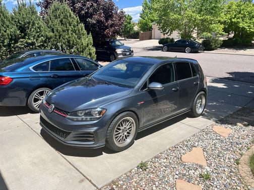 2019 Volkswagen Golf GTI 2.0T S 4-Door