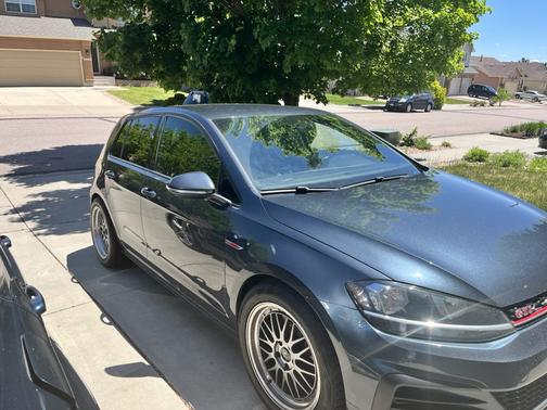 2019 Volkswagen Golf GTI 2.0T S 4-Door