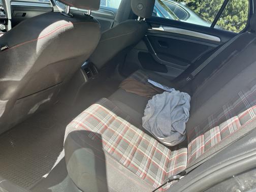 2019 Volkswagen Golf GTI 2.0T S 4-Door