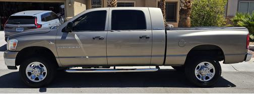 2006 Dodge Ram 2500 SLT Mega Cab