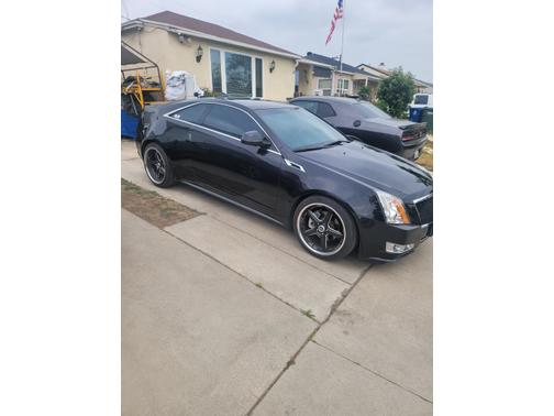 Photo 1 of 8 of 2013 Cadillac CTS Performance