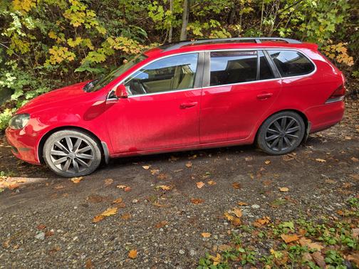 2013 Volkswagen Jetta SportWagen TDI