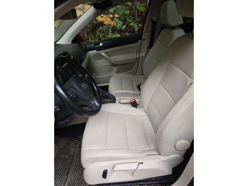 2013 Volkswagen Jetta SportWagen TDI