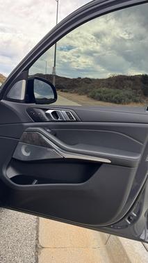 Gray 2025 BMW X7 xDrive40i