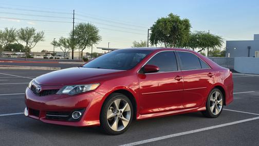 2014 Toyota Camry SE Sport