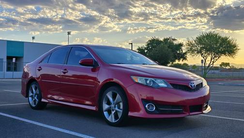2014 Toyota Camry SE Sport