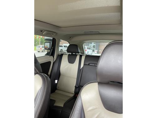 Photo 5 of 6 of 2012 Volvo XC60 3.2