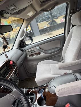 2002 Toyota Sequoia SR5